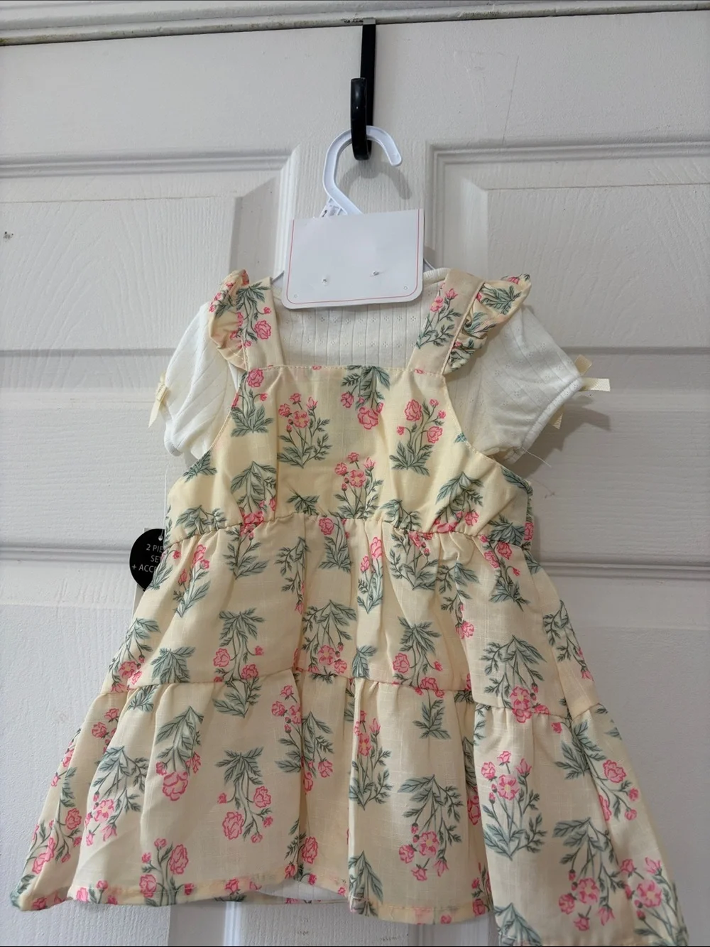 Nicole Miller Cream Floral Tiered Dress Set with Pink & Green Print